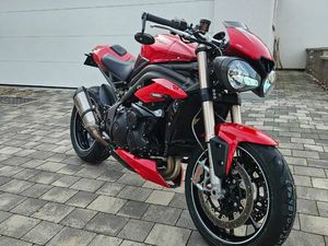 TRIUMPH SPEED TRIPLE 1050 S