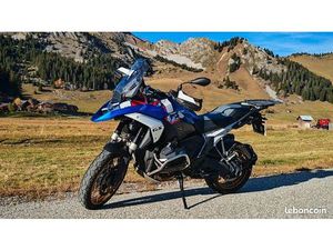 BMW R1300GS TROPHY-FULL OPTIONS ROUES DORÉES, POT AKRAPOVIC
