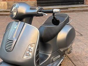 VESPA GTS 300