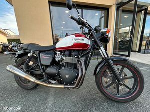 TRIUMPH BONNEVILLE NEWCHURCH