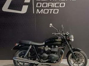 TRIUMPH BONNEVILLE SE