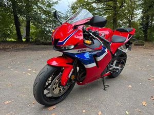 HONDA CBR 600RR SERVICE NEU