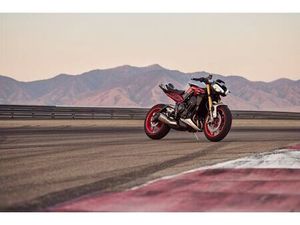 TRIUMPH STREET TRIPLE 765 RX SONDERMODELL