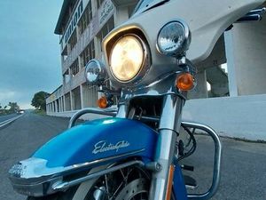 HARLEY-DAVIDSON ELECTRA GLIDE REVIVAL