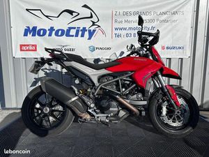 DUCATI HYPERMOTARD 939