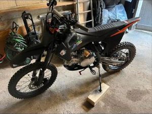 DIRT BIKE 150 CC
