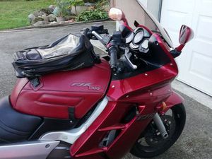 MOTO YAMAHA FJR 1300 2003