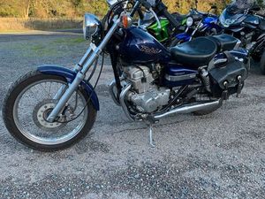 JOLIE HONDA REBEL 125