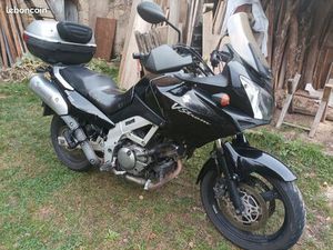 TRAIL SUZUKI 650