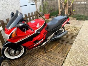 HONDA CBR 1000