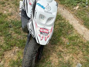 VENDS SCOOTER BOOSTER SPIRIT