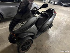 SCOOTER PEUGEOT METROPOLIS 400RS