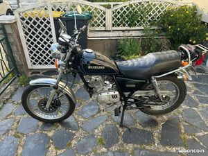 SUZUKI 125 GN