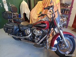 HARLEY DAVIDSON SOFTAIL HERITAGE