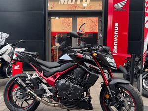 HONDA CB750 HORNET NOIR A2