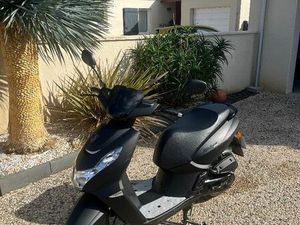 SCOOTER KISBEE S BLACK EDITION