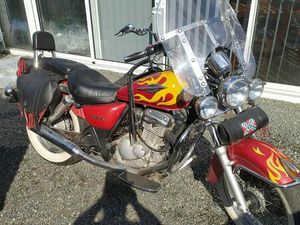 VEND MOTO 125 SUZUKI MARAUDER ANNÉE 1998