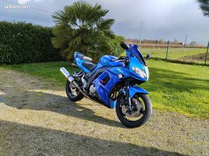 ? SUZUKI SV 650 S A2 – 2009 – 60 000 KM – BLEUE ?
