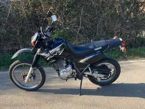 YAMAHA XT 600
