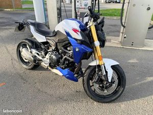 BMW F900R
