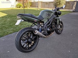 SPEED TRIPLE 1050