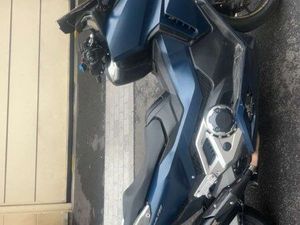 HONDA FORZA 750 – 2021 – BLEU NUIT – AKRAPOVIC – 22 000 KM