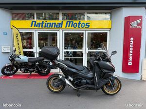 HONDA FORZA 750 A2 - 12 100 KM - 04/2024