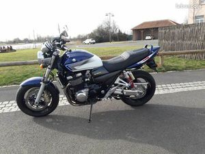 SUZUKI GSX 1400 - 2007 - 41000 KMS - ÉCHANGE POSSIBLE