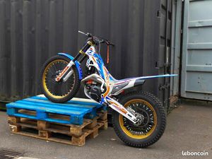 BETA TRIAL 250 EVO 2T FACTORY 2021 / ÉTAT PROCHE DU NEUF