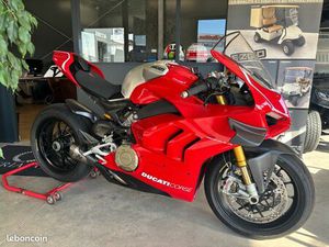 DUCATI PANIGALE V4R