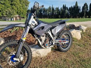 MOTOCROSS HUSQVARNA 350 FC