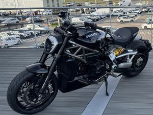 X DIAVEL S