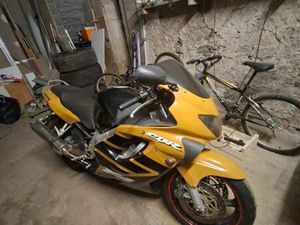 CBR 600