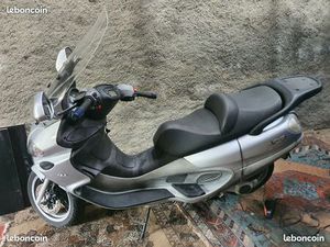 SCOOTER 125 CC PIAGGIO X9