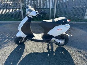 PIAGGIO ZIP 2T