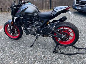 DUCATI MONSTER 937+ 2022 GARANTIE 2027