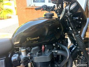 TRIUMPH T120 BLACK BAAK