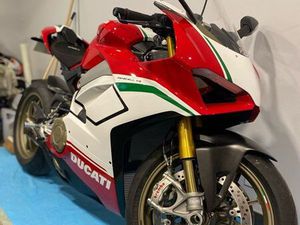 DUCATI V4 MAGNÉSIUM