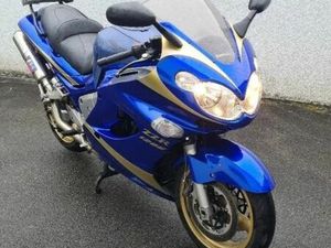 MOTO KAWASAKI ZZR 1200