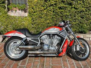 HARLEY-DAVIDSON V-ROD - SCREAMIN EAGLE