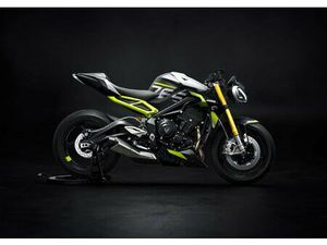 TRIUMPH STREET TRIPLE 765 MOTO2 EDITION