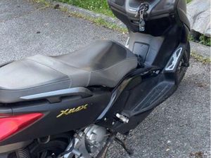 XMAX250
