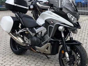 HONDA VFR 800 X CROSSRUNNER TRAVEL EDITION
