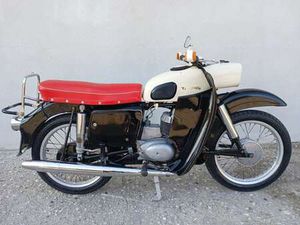 ES 150 TROPHY ORIGINALZUSTAND KNIEBLECH PATINA!!