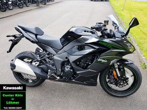 KAWASAKI NINJA 1100SX ERST 300 KM, BLACK WEEKS DEAL