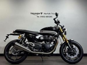 TRIUMPH SPEED TWIN 1200 RS