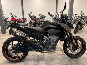 KTM 890 DUKE MODELL 2022 - GEPFLEGTER ZUSTAND