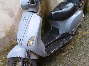 ROLLER AN BASTLER ZU VERKAUFEN