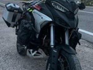 MULTISTRADA V4 RALLY