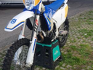 HUSQVARNA FE 450 2025